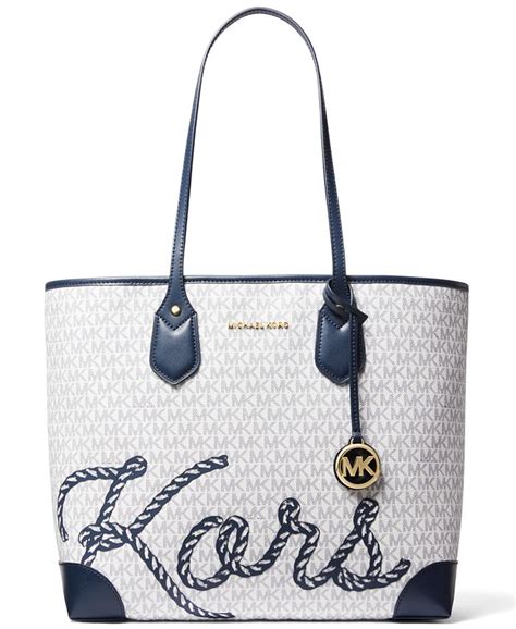 michael michael kors carter signature open tote|Michael Kors Carter Large Signature Open Tote .